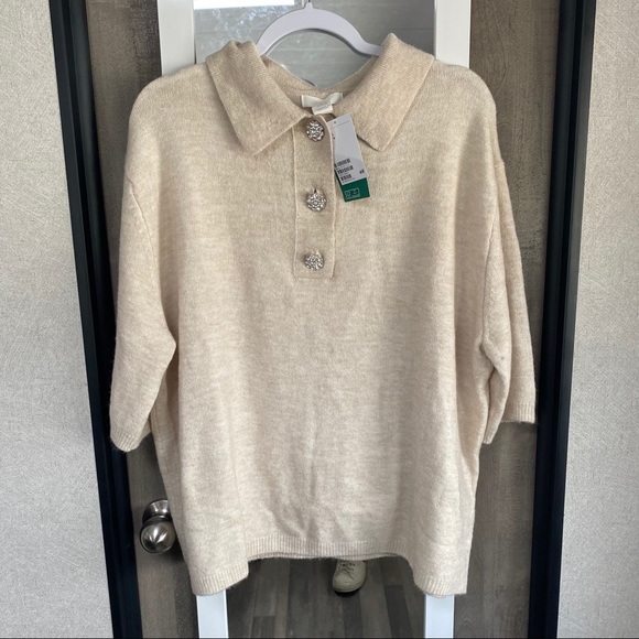 H&M Tops - NWT H&M Sweater Blouse